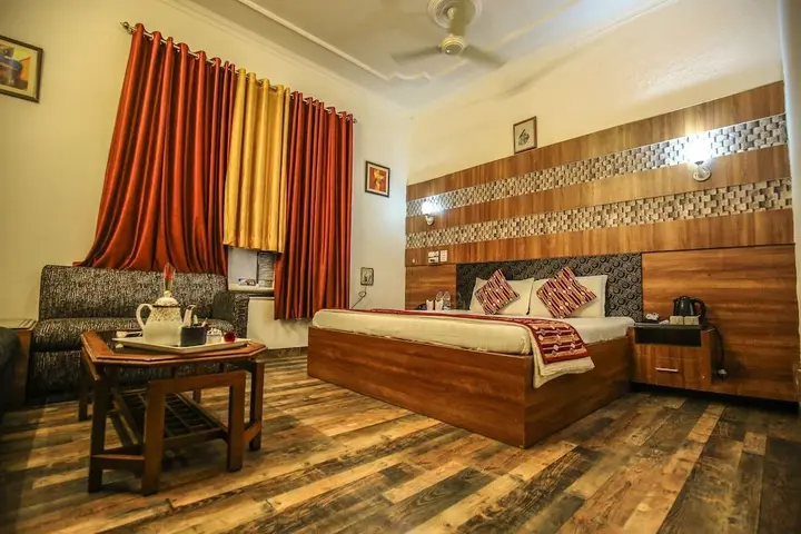 Матхура: Hotel Goverdhan Palace