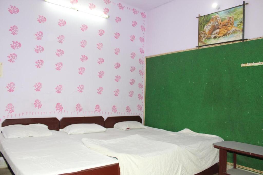Агра: Hotel Raj Bed & Breakfast