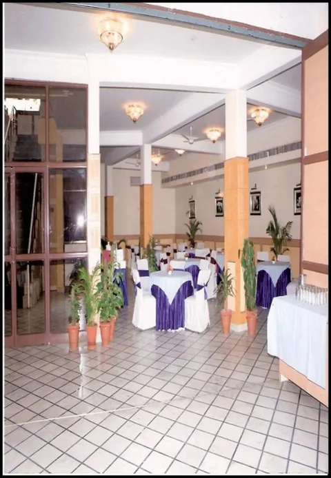 Гуруграм: Hotel Queens Residency