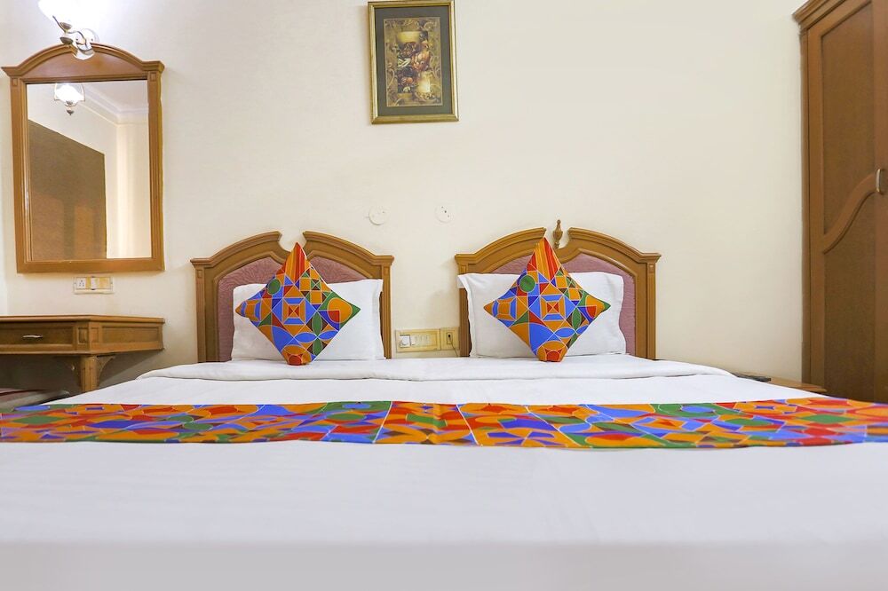 Гуруграм: Regalia Residency by FabHotels
