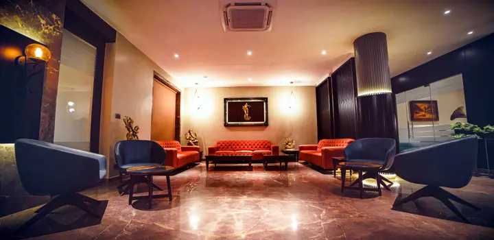 Силигури: The Cindrella Hotel