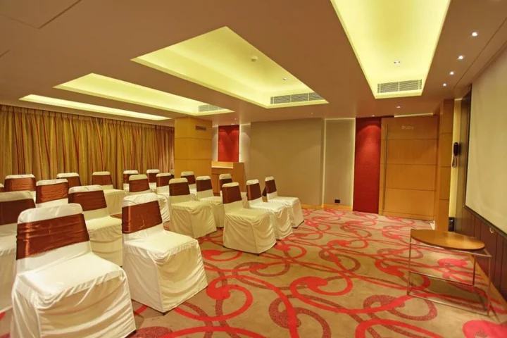 Раджкот: Hotel Comfort Inn Legacy
