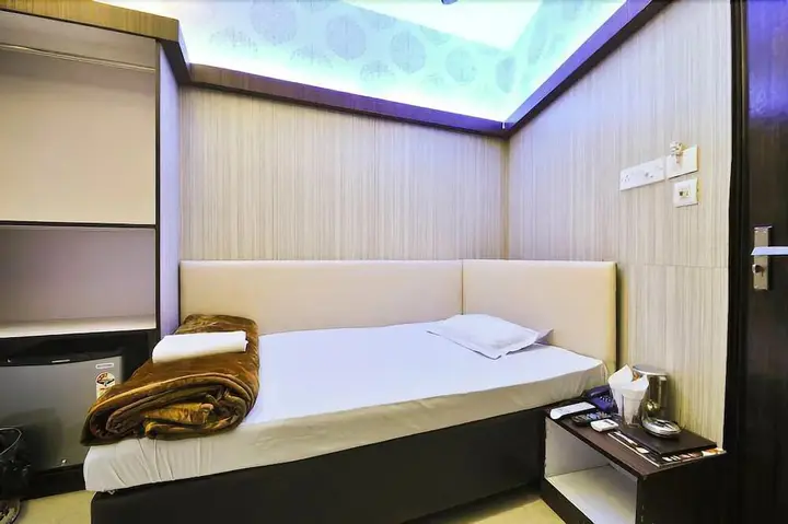 Колката: Hotel Diamond Suites