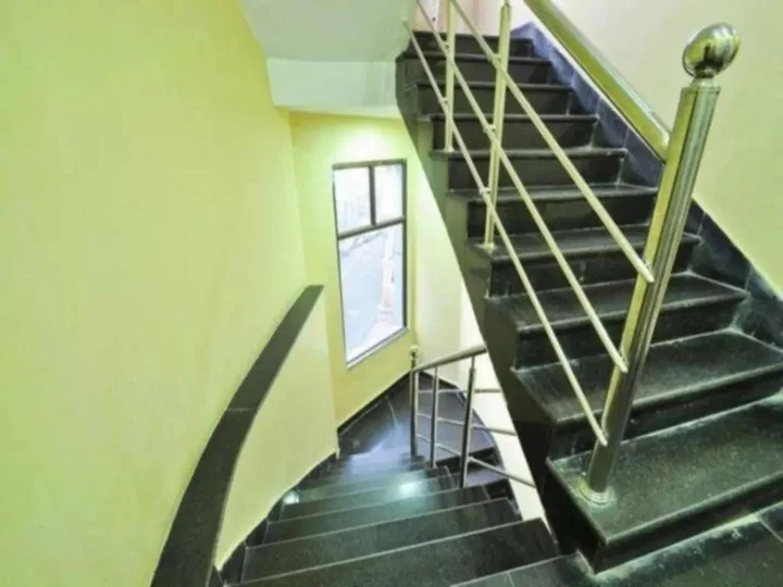 Колката: Hotel Diamond Suites