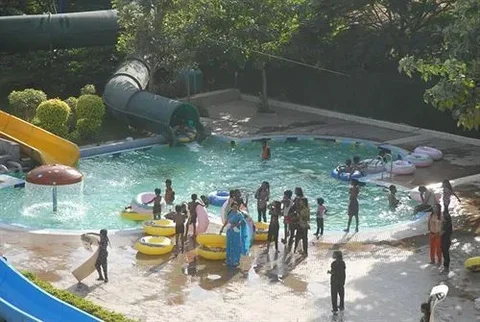 Тирупати: Grand World Tirupati