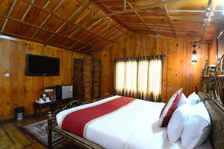 Джайпур: The Heritage Village Resort and Spa