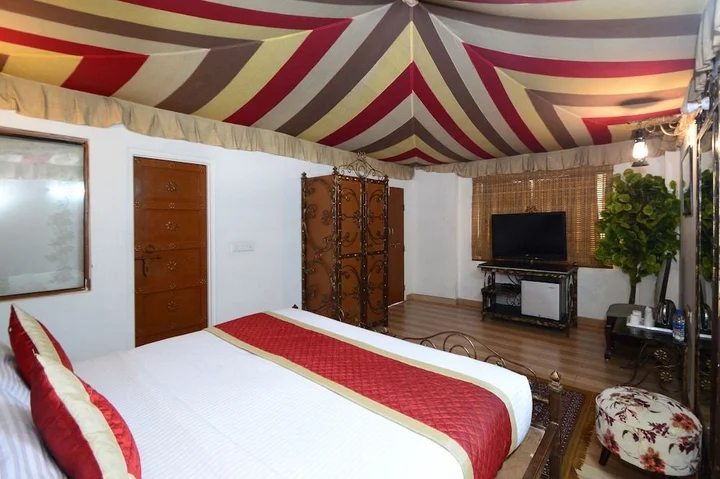 Джайпур: The Heritage Village Resort and Spa