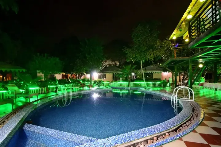Джайпур: The Heritage Village Resort and Spa