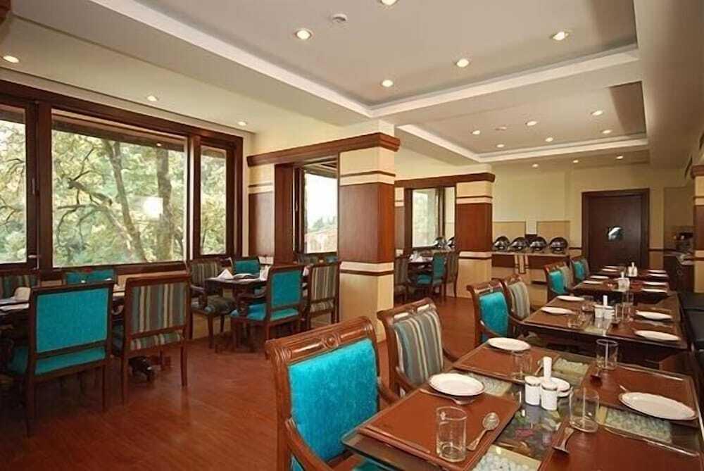 Дехрадун: Hotel Madhuban