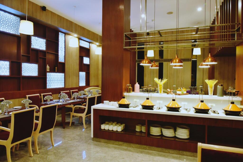 Дехрадун: Hotel Madhuban