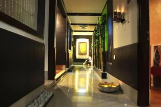 Дехрадун: Hotel Madhuban