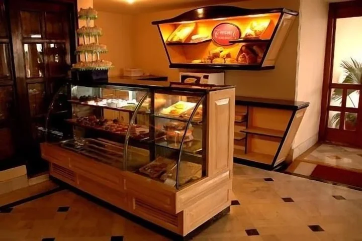Дехрадун: Hotel Madhuban