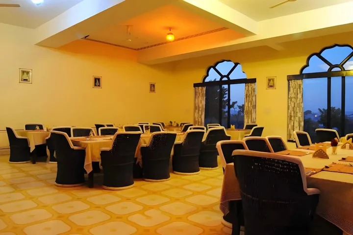 Пушкар: Gulaab Niwaas Palace