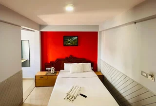 Кодайканал: JC Woodville Manor Kodaikanal