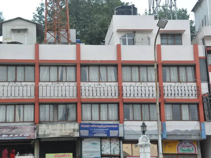 Кодайканал: Hotel JC Grand Kodaikanal