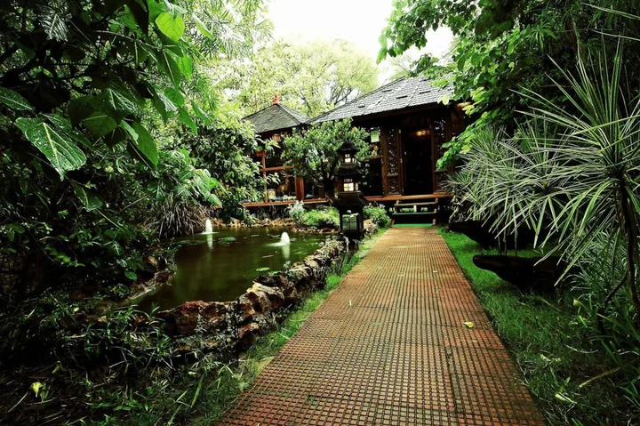 Ачрол: The Tree House Resort