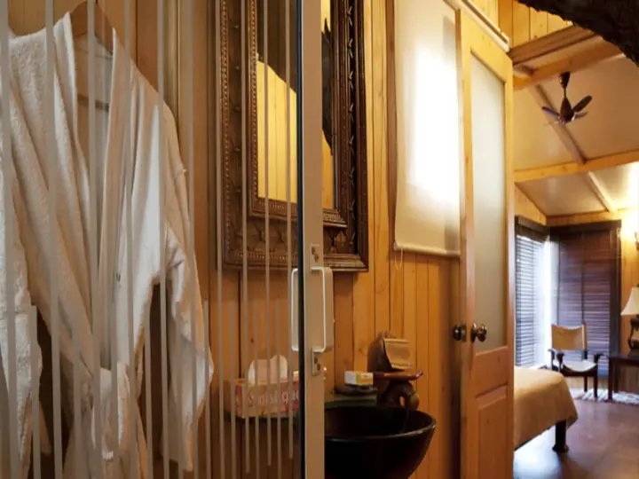 Ачрол: The Tree House Resort