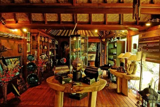 Ачрол: The Tree House Resort