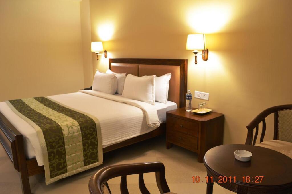 Тируванантапурам: Uday Suites