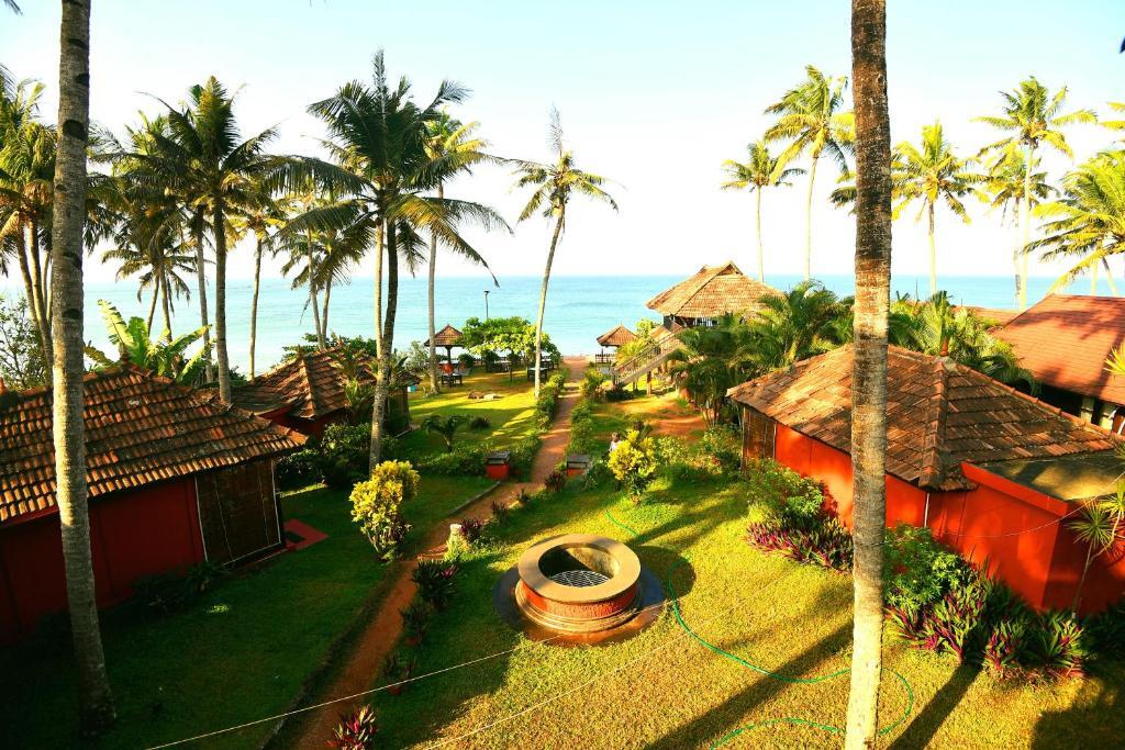 Варкала: Blue Water Beach Resort