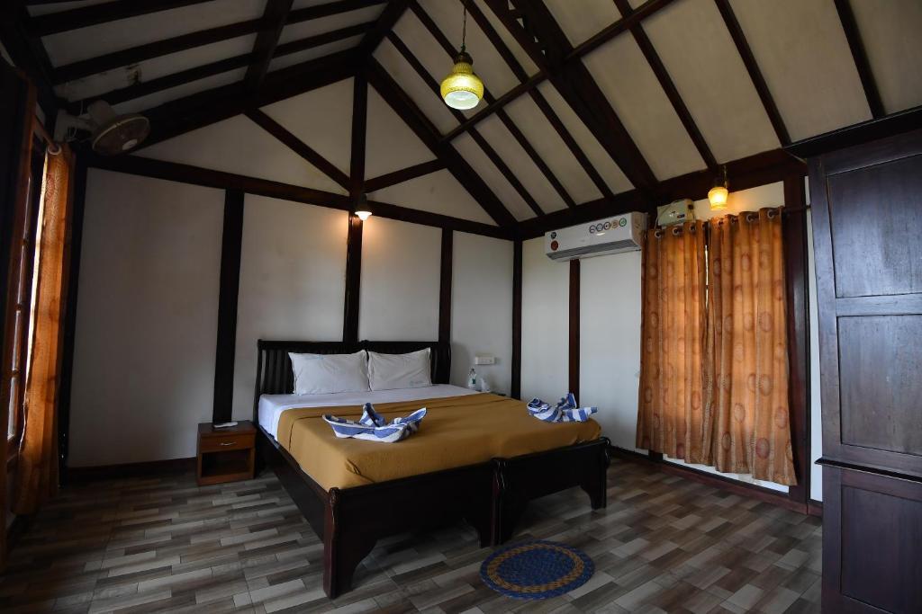 Варкала: Blue Water Beach Resort