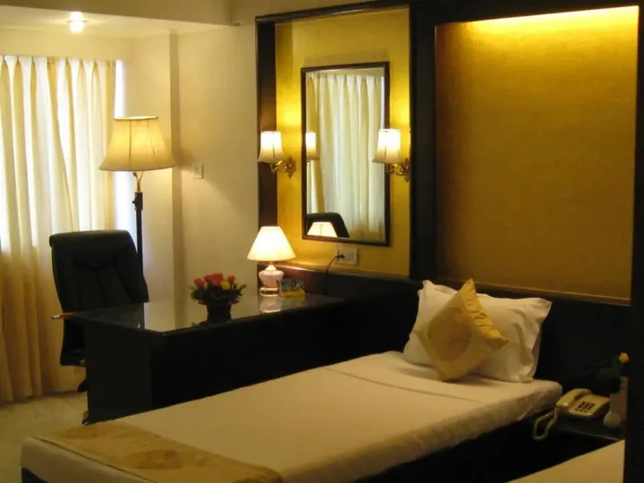 Мумбаи: Avion Hotel