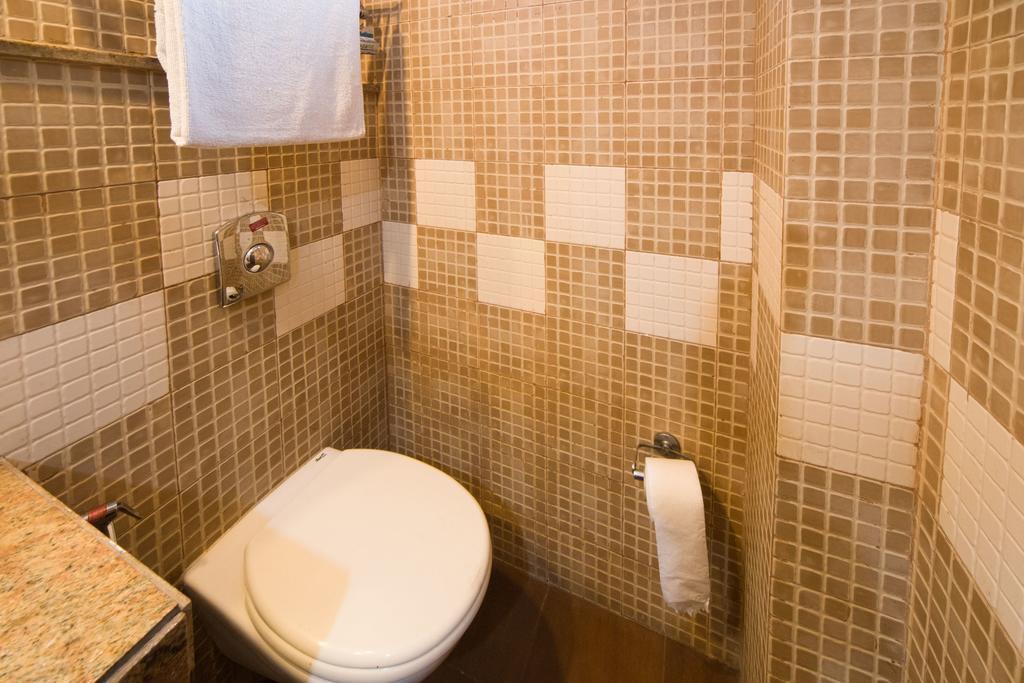 carousel image 4