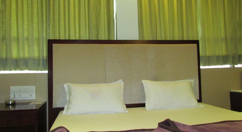 Ахмедабад: Hill Park Inn