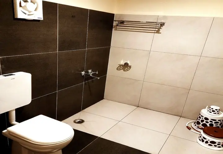 Кодайканал: Grand Kodai SR Inn