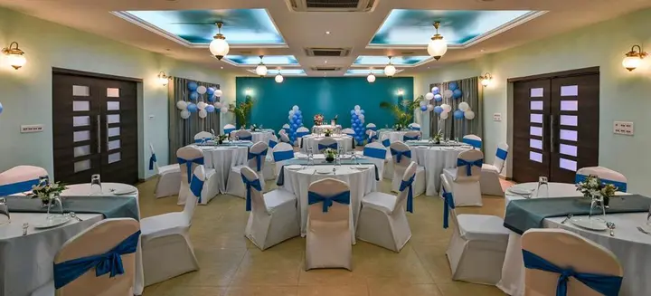 Даполи: The Fern Samali Resort Dapoli, Series by Marriott