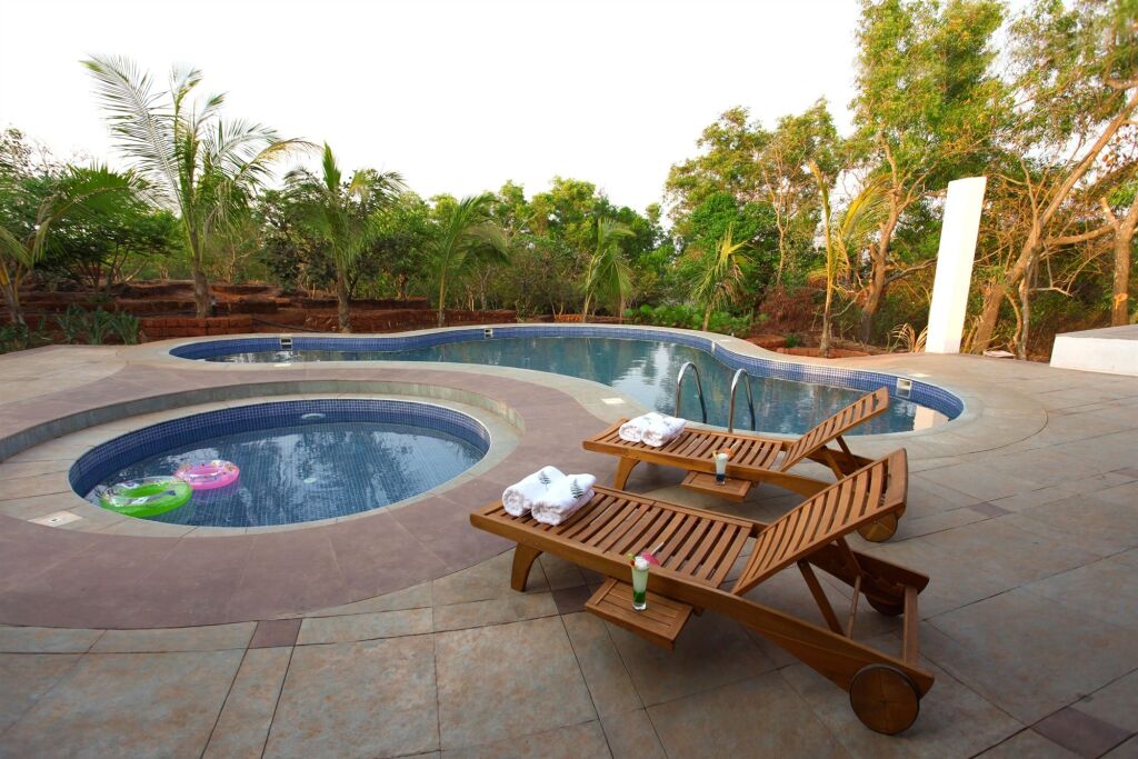 Даполи: The Fern Samali Resort Dapoli, Series by Marriott