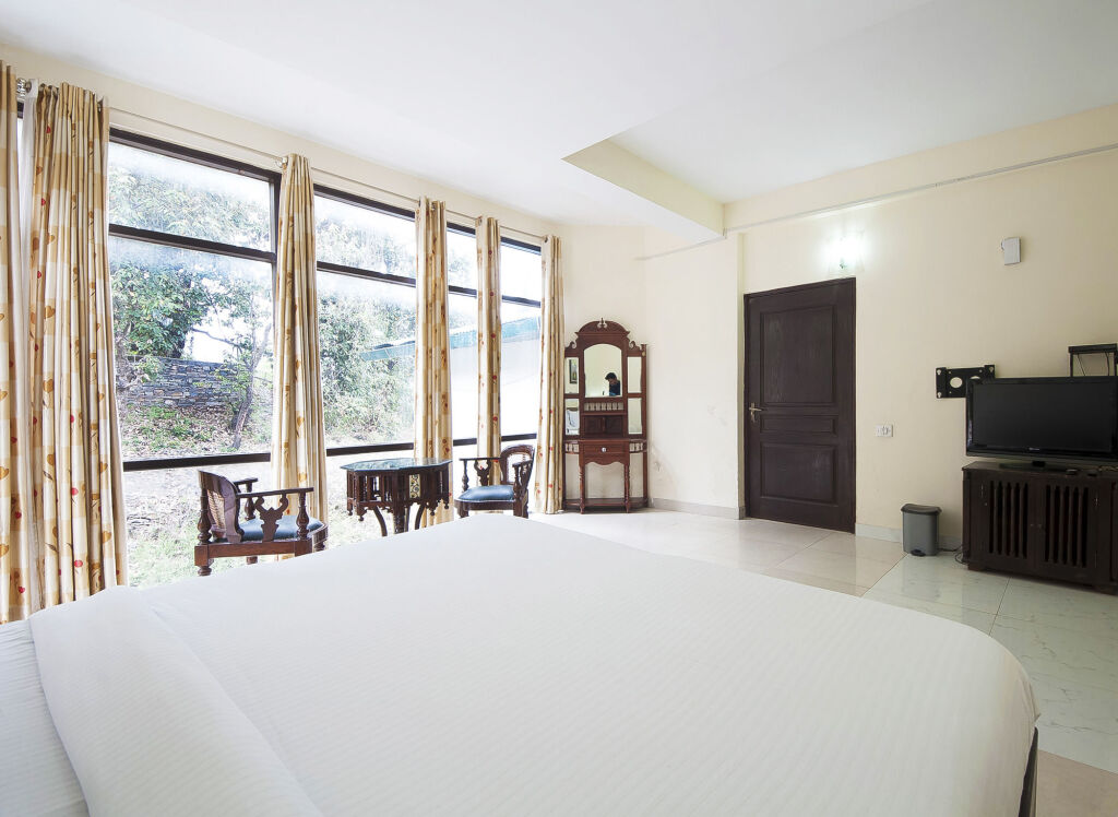 Куфри: The Ayali Fernhill Resort, Chail