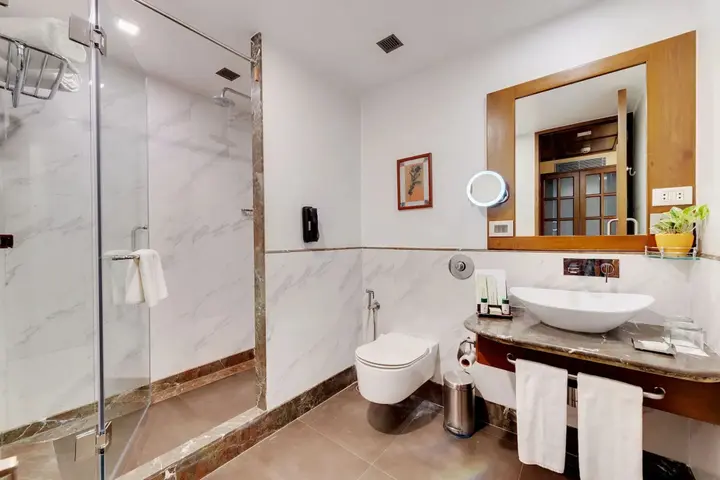 Пуна: E-Square The Fern Pune, Series by Marriott