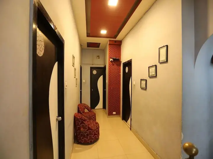 Колката: Neeranand Regency - A Pure Vegetarian Boutique Hotel