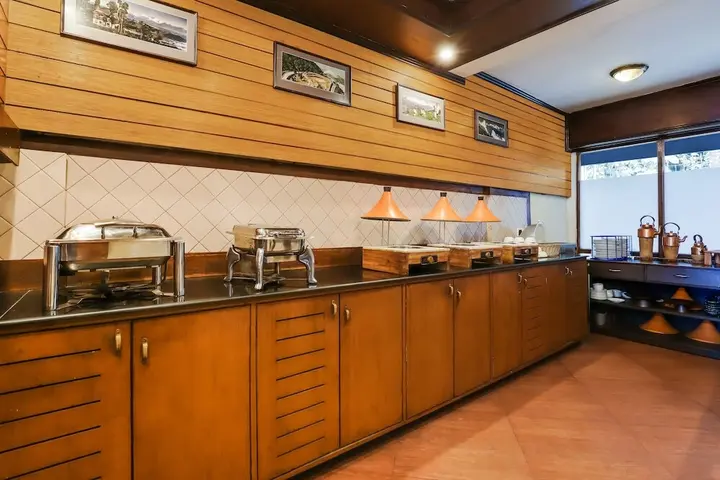 Дарджилинг: Summit Grace Hotel