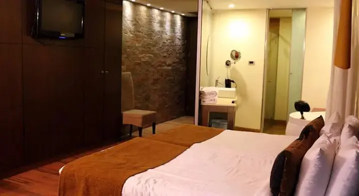Пуна: Oxford Suites & Rooms