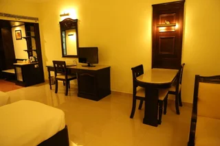 Атирапалли: Hotel Airlink Castle