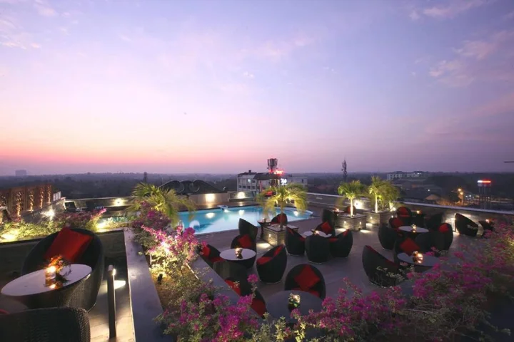 Атирапалли: Hotel Airlink Castle