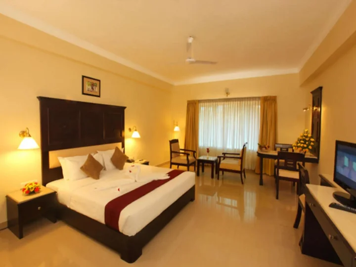 Атирапалли: Hotel Airlink Castle