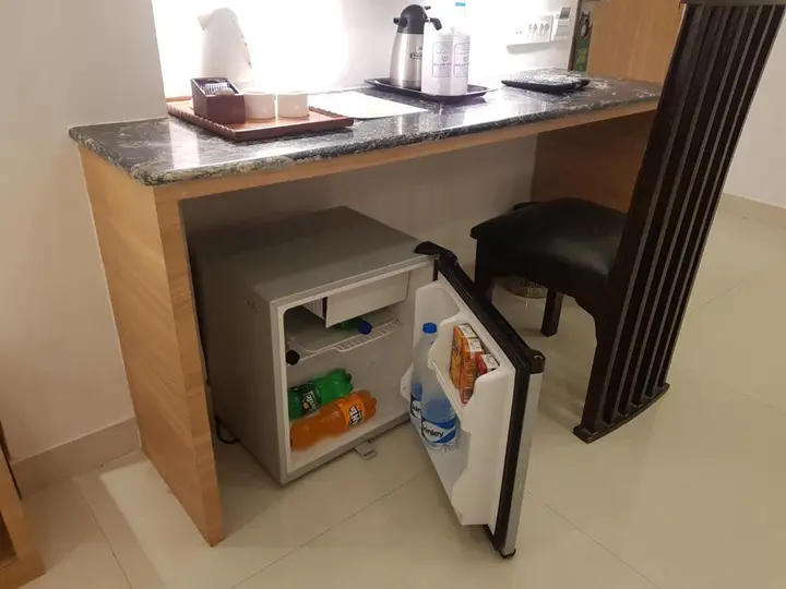 Колката: Roland Hotel