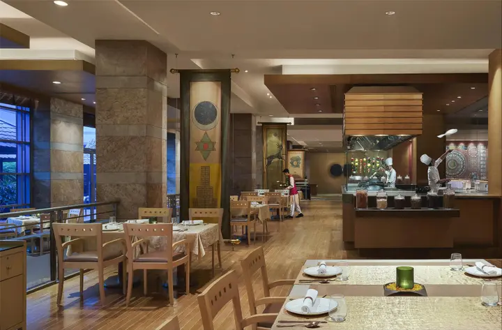 Мумбаи: Grand Hyatt Mumbai Hotel and Serviced Apartments