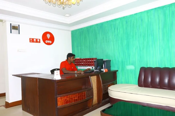 Кодайканал: RJ Inn Hotel