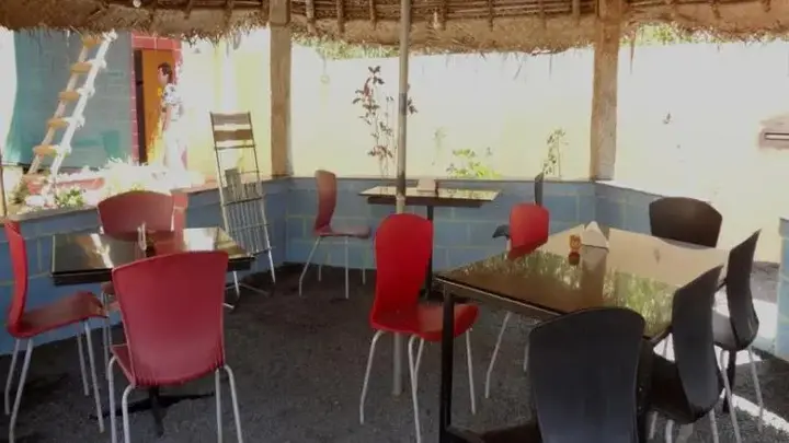 Калапет: Flora Beach Guest House