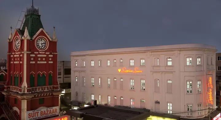 Колката: Sapphire Suites