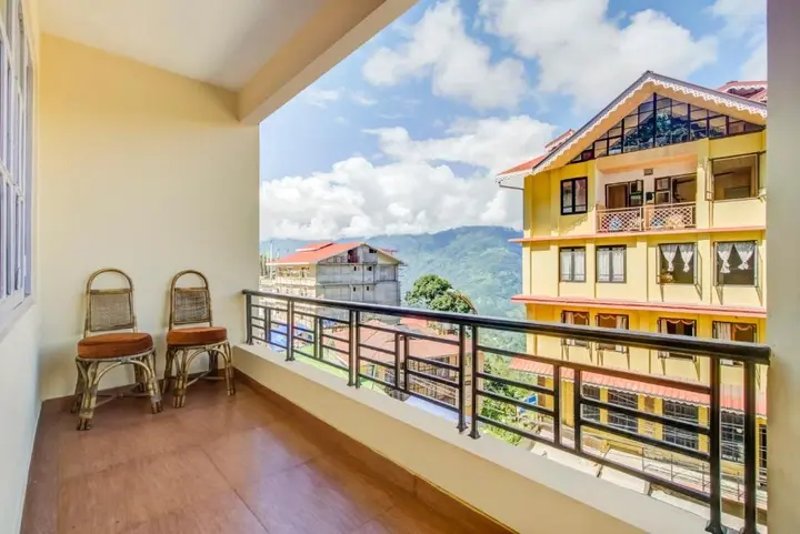 Пеллинг: Summit Newa Regency