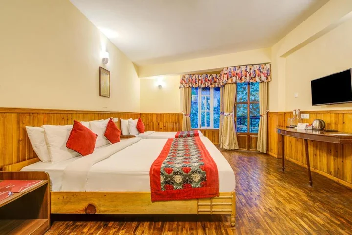 Пеллинг: Summit Newa Regency