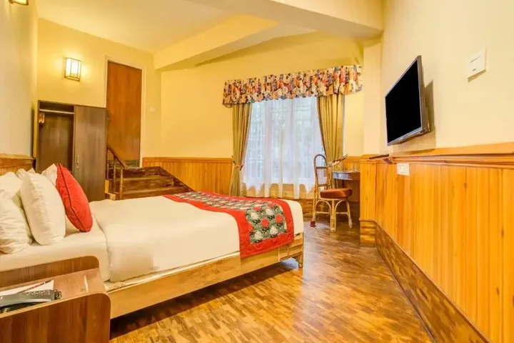 Пеллинг: Summit Newa Regency