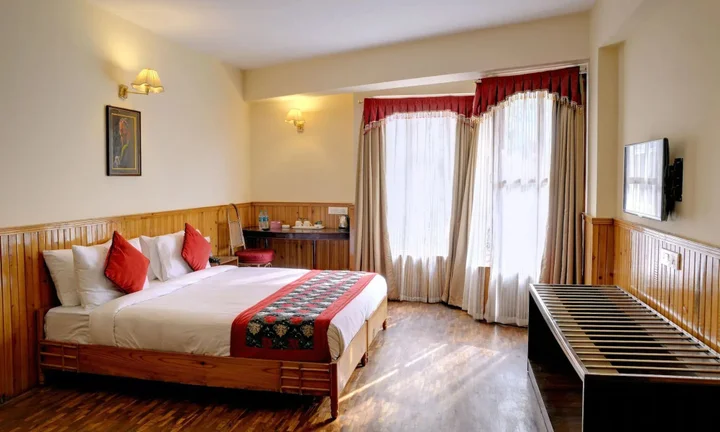 Пеллинг: Summit Newa Regency