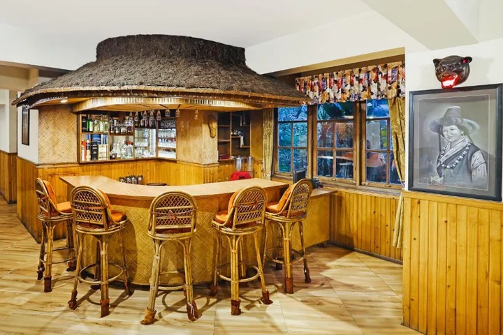 Пеллинг: Summit Newa Regency