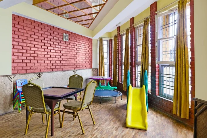 Пеллинг: Summit Newa Regency